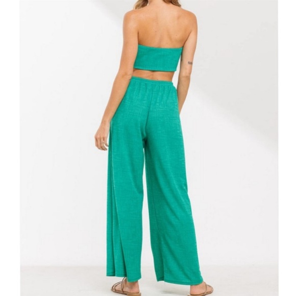 Pants and Top Set - Picture 4 of 4